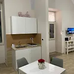 La Petite Maison